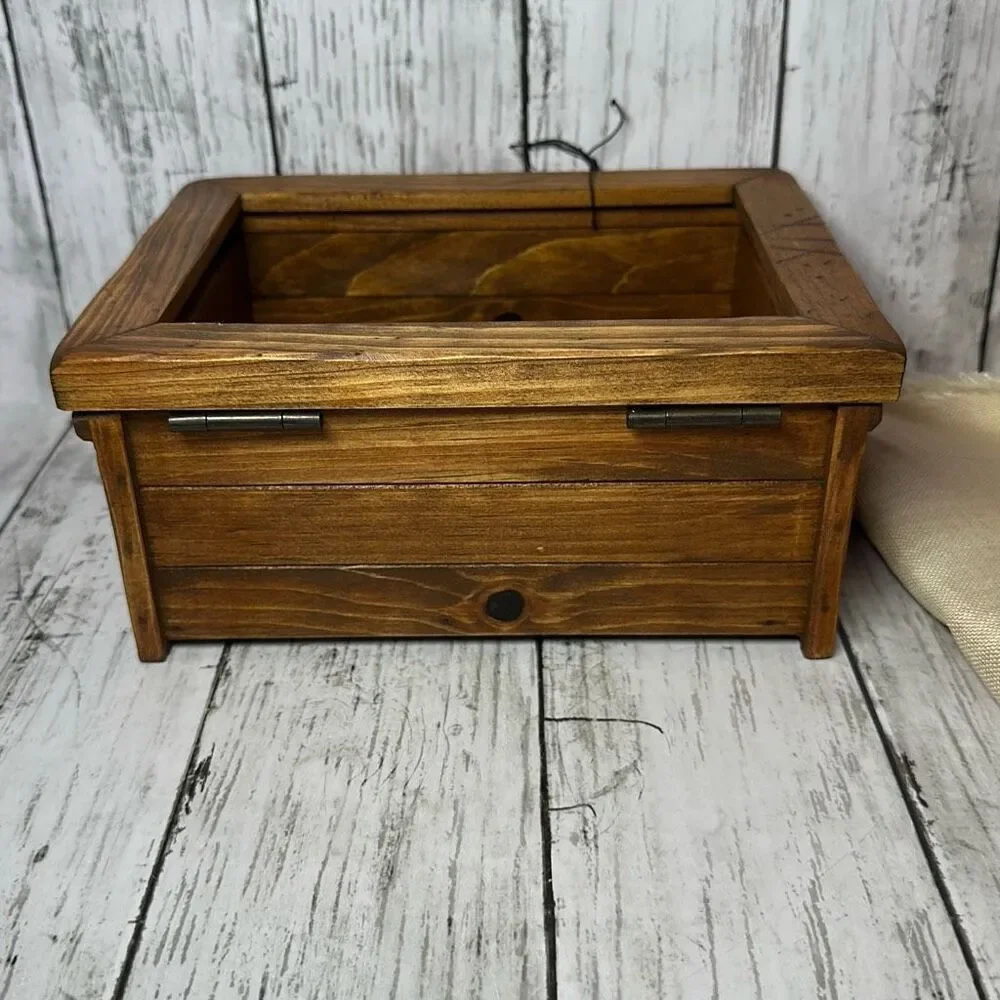 Olde Colonial Designs DIY Cranberry Scoop Needlework The Crate 1/20th‎ Bushel